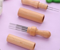 Outils en feutre de laine faits à la main, aiguilles à feutrer avec manche en bois, kit de feutrage de laine DIY, ensemble de 8 aiguilles avec aiguilles, kit de feutrage de laine