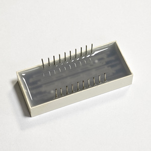 Affichage LED à 14 segments rouge à 4 chiffres de 0,54 pouce Haute définition Anti-interférence Écran numérique Distributeur automatique intelligent et kiosque - Product Image 4