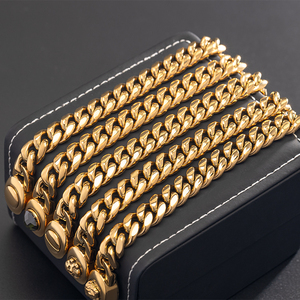 Braccialetti moda di <span class=keywords><strong>san</strong></span> <span class=keywords><strong>valentino</strong></span> 2025 bracciale in acciaio inossidabile placcato oro <span class=keywords><strong>per</strong></span> <span class=keywords><strong>uomo</strong></span> Hip-hop bracciale con zircone a catena cubana - Product Image 2