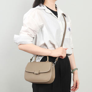 Bolso de Mensajero de Cuero Genuino de Alta Gama, de Gran Capacidad, de un Solo Hombro, para Mujer, Elegante y Moderno - Product Image 3