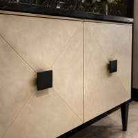 Meuble-lavabo de salle de bain autoportant Art Déco de luxe sur mesure avec plan de travail en marbre noir pour hôtel et villa