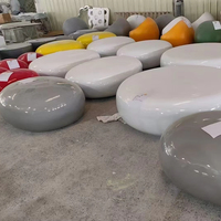 Chaise de tabouret colorée d'extérieur de jardin moderne chaise de fibre de verre chaise de boule de pierre de galet