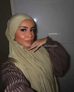 مصنوعة خصيصًا حجاب جيرسيه ممتاز فريد أو حجاب نسائي عصري من حجر الراين جيرسيه وشاح عرقي ميرشي باندا مخصص - Product Image 1