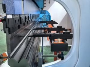 Aoxuanzg 170t4000 CNC thủy lực Báo Chí phanh 4 + 1 trục ax68t hệ thống điều khiển Carbon thép uốn máy kim loại tấm chế biến - Product Image 5