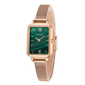 Reloj verde pequeño para mujer, reloj de cuarzo cuadrado simple y elegante, reloj de pulsera resistente al agua - Product Image 1