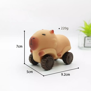 Vente en gros Capibarara créatif jouet allongé en plastique voiture tirer-tirer décompression libération pétrir musique Scooter - Product Image 3