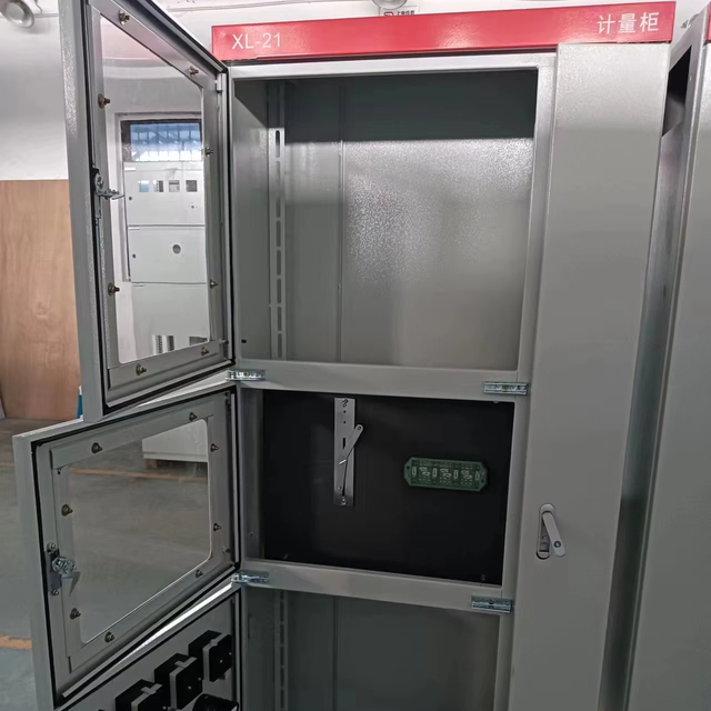Outdoor Telecom Cabinet IP65 IP55 Waterproof 19 Inch Server Rack Battery Storage Enclosure OEM Junction Box