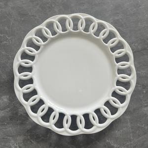 <span class=keywords><strong>Assiette</strong></span> <span class=keywords><strong>creuse</strong></span> moderne en céramique gaufrée Restaurant usage domestique fabricant de vaisselle occidentale vente directe pour dessert gâteau aux fruits - Product Image 3