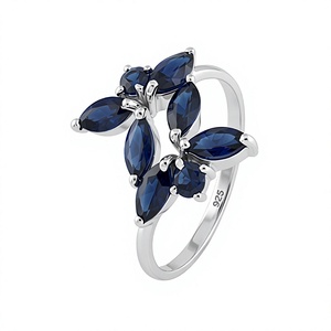Bague en argent sterling 925 plaqué rhodium avec saphir bleu serti à griffes pour enfants, idéale pour mariage et fiançailles de luxe - Product Image 1