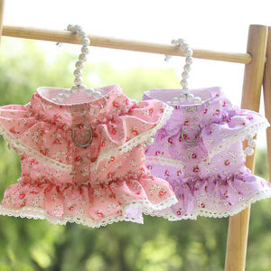 Pettorina Rosa Floreale per Cani con Fiori 3D, Gilet in Pizzo a Rete con Volant e Guinzaglio con Anello a D, Grazioso Abbigliamento da Passeggio per Cuccioli e Gattini di Piccola Taglia - Product Image 4