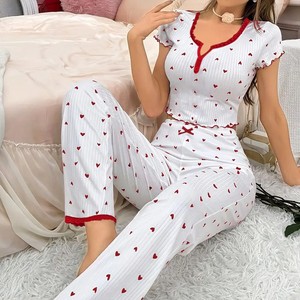 Nouveaux pyjamas imprimés à col en V et manches courtes pour femmes, pour le printemps et l'automne, à porter en extérieur, deux pièces - Product Image 4