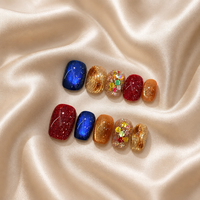 Ongles à presser; Faux ongles; Capsules d'ongles; Ongles artificiels; Ongles courts ovales; Ongles holographiques; Ongles à paillettes; Ongles à feuille d'or