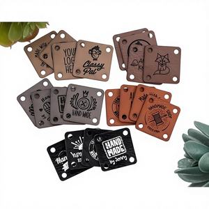 แผ่นรองแก้วไม้แบบย้อนยุคที่เป็นมิตรกับสิ่งแวดล้อม พร้อมโลโก้กีฬา สำหรับเสื่อและแผ่นรอง - Product Image 1