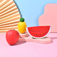 Fabrieksdirecte verkoop PU Kunstfruit Langzaam terugverend Simulatie Aardbei Appel Decompressie Knijp Speelgoed Unisex Meerdere Leeftijden