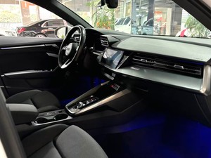 <span class=keywords><strong>Audi</strong></span> A3L 35 Premium 2021 d'occasion, berline de luxe, boîte automatique turbocompressée, pneus R17, caméra arrière, conduite à gauche - Product Image 5