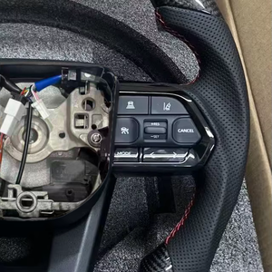 Volant en fibre de carbone pour <span class=keywords><strong>Toyota</strong></span> Hilux N70 N80 Land Cruise Prado 120 LC79 LC70 LC200 <span class=keywords><strong>Corolla</strong></span> Fortune Volant de voiture - Product Image 5