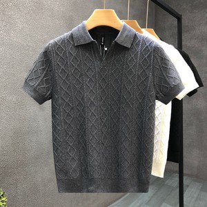 เสื้อโปโลถักผู้ชาย แขนสั้น สีพื้น ทรงเข้ารูป คอวี ปกธุรกิจ ลายถักแบบเคเบิ้ล สไตล์เทรนด์วัยรุ่น - Product Image 3