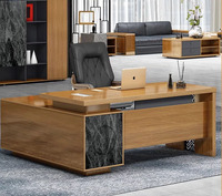 Bureau de travail en forme de L polyvalent et abordable, résistant aux rayures et à la poussière, pour espaces de travail d'entreprise polyvalents