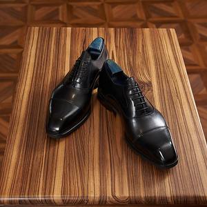 Britannique rétro fait à la main affaires décontracté hommes formelles Oxford chaussures semelle extérieure en caoutchouc anti-dérapant Patchwork motif chaussures de mariage - Product Image 2