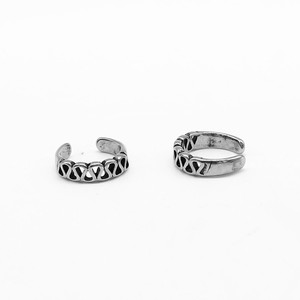 Yunnique – boucles d'oreilles à clipser géométriques en acier inoxydable Tai Silver pour hommes et femmes, style rétro, sans perçage - Product Image 5