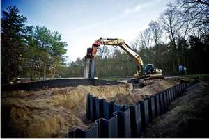 Pila de láminas de plástico de PVC de alta durabilidad para construcción de carreteras y estabilización de riberas - Product Image 6