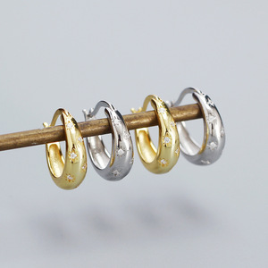 925 Sterling Silver Phóng Đại Bông Tai Lớn Retro Mịn Shinny Zircon Vòng Tai Khóa Hoop Bông Tai Cho Phụ Nữ - Product Image 3