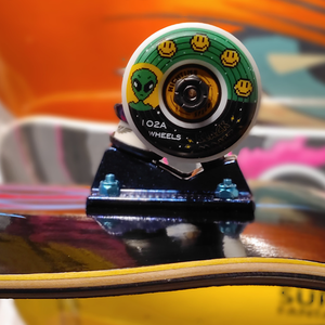 Ruedas de Poliuretano para Patineta Black Market, Doble Rocker, Dureza 102A, 52/53MM, Duraderas, Tamaño Personalizado para Jóvenes - Product Image 4