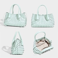 Sac fourre-tout mini tendance en cuir PU tressé de haute qualité pour femme, avec portefeuille, collection 2026 – Vente en gros