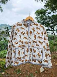 Veste Sujani, vestes en coton, veste Sujani faite à la main, manteau d'hiver brodé, nouveau manteau d'hiver vintage Sujani pour femmes - Product Image 2