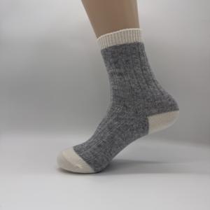 Chaussettes avec logo personnalisé Vente en gros OEM Fourniture d'usine Basketball Running Athletic Crew Pattern Respirant Summer - Product Image 1