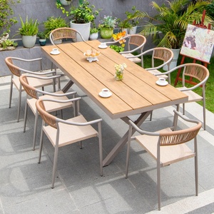 Offre spéciale Table <span class=keywords><strong>de</strong></span> table d'extérieur en <span class=keywords><strong>bois</strong></span> plastique Mobilier en <span class=keywords><strong>aluminium</strong></span> Ensemble hôtel villa patio arrière-cour table à manger et chaises - Product Image 2
