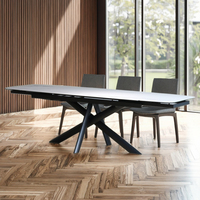 Table à manger extensible moderne et luxueuse sur mesure avec pieds en métal et plateau en verre trempé pour 4 personnes, mobilier de salle à manger d'hôtel