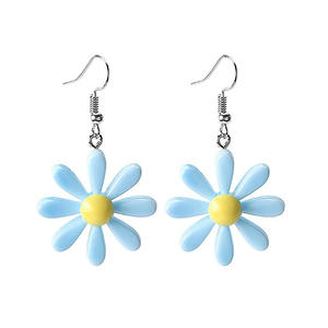 Orecchini Pendenti a Fiore E1940 Placcati Oro in Lega di Zinco e Acrilico, Gioielli Moda Carini da Donna - Product Image 1