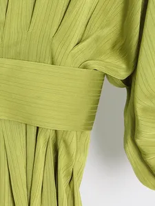 Vestido largo <span class=keywords><strong>de</strong></span> satén <span class=keywords><strong>verde</strong></span> <span class=keywords><strong>de</strong></span> tendencia para <span class=keywords><strong>mujer</strong></span>, vestido elegante informal <span class=keywords><strong>de</strong></span> verano con media manga farol para <span class=keywords><strong>mujer</strong></span> - Product Image 5