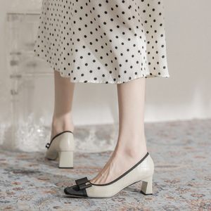 Chaussures pour femmes à bout carré, talon fin bas, en satin, pour l'été, les fêtes et le bureau, style décontracté et tendance - Product Image 2