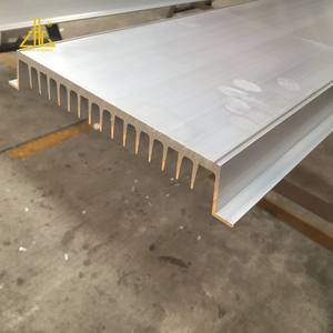 Prezzo di estrusione di alluminio 6063 lingotto di Alluminio floor trim/Alluminio rimorchio pavimenti in - Product Image 3