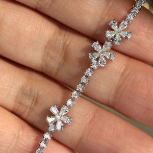 Xinfly Real 18k White Gold AU750 1.65ct Diamond <b>Flower</b> Engagement <b>Bracelet</b> - Product Image 4