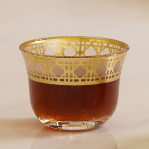 Commercio all'ingrosso riutilizzabile in <span class=keywords><strong>vetro</strong></span> arabica tazza di <span class=keywords><strong>caffè</strong></span> e <span class=keywords><strong>piattino</strong></span> da tè e <span class=keywords><strong>piattino</strong></span> set dipinti a mano in oro - Product Image 2