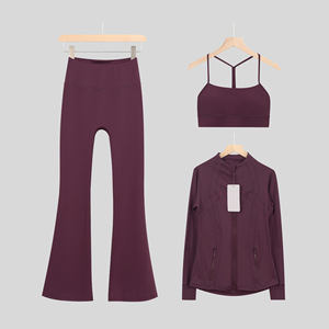 Ensemble de yoga trois pièces <span class=keywords><strong>Lulus</strong></span> Signature respirant et uni avec bretelles en Y, veste flatteuse pour la silhouette et pantalon taille haute rehausseur de hanches - Product Image 6