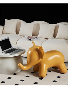 Tabouret créatif en plastique pour enfants. <span class=keywords><strong>Petite</strong></span> <span class=keywords><strong>chaise</strong></span> en forme d'éléphant pour salon et chambre à coucher. Décoration intérieure - Product Image 1