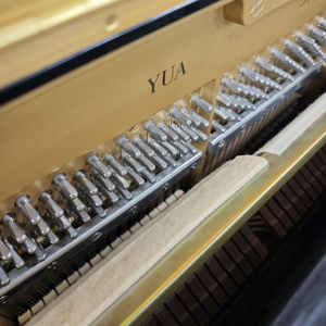Suministro al por Mayor de Pianos Verticales Profesionales YAMAHA <span class=keywords><strong>YUA</strong></span> Usados de Japón - Product Image 3