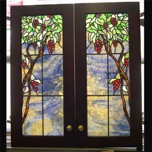 Vidrio Tiffany Personalizado para Ventanas en Nichos con Paneles Inferiores - Product Image 1