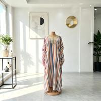 Vente en gros de robes longues élégantes à rayures africaines Dashiki Kaftan pour femmes, col brodé or, Abaya musulmane, Grand Boubou