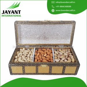 Cajas de joyería de madera hechas a mano con acabado de cuero Artificial de Color dorado - Product Image 5