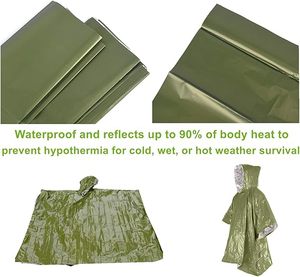 Kit d'abri d'urgence tout-en-un de couleur verte, comprenant une tente de survie, un sac de couchage et un poncho de pluie pour les activités de plein air - Product Image 3