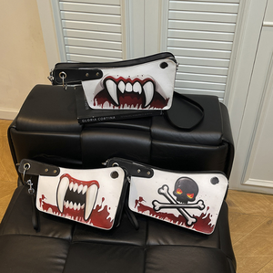 Sac à bandoulière pour téléphone portable en forme de couteau avec imprimé de sang et de crâne personnalisé amusant pour festival de fête d'Halloween - Product Image 2