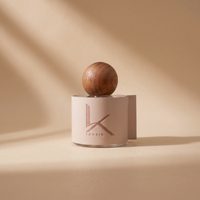 Flacon diffuseur de parfum en verre vide de luxe 50ml 100ml avec manchon en cuir et bouchon sphérique en bois