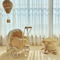 Décoration de poussette vintage, poussette bébé en saule naturel tressé à la main, poussette bébé en rotin fait main, tailles personnalisables