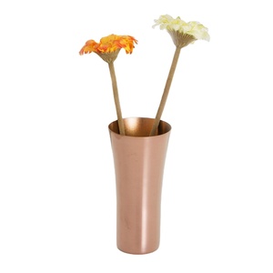 Vase de fleur martelé en métal de conception Antique de luxe, moderne, pour la décoration de la maison, indien à bas prix - Product Image 1