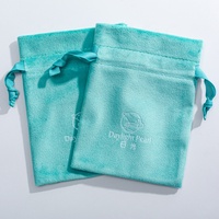 Bijoux en velours doux réutilisable avec logo personnalisé sac à poussière cadeau bougie à cordon pochette d'emballage en velours de faveur de mariage